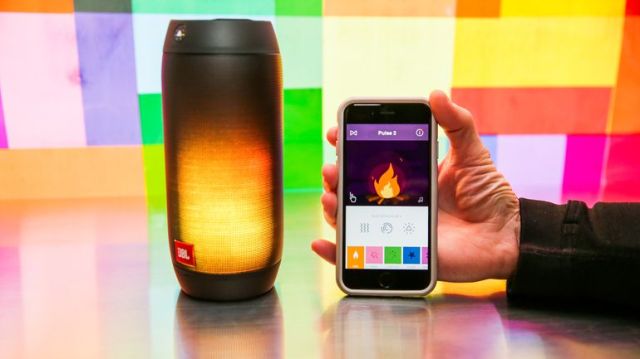 4-coolest-bluetooth-speakers-2017-JBL-PULSE-2-most-colorful-Bluetooth-speaker-app