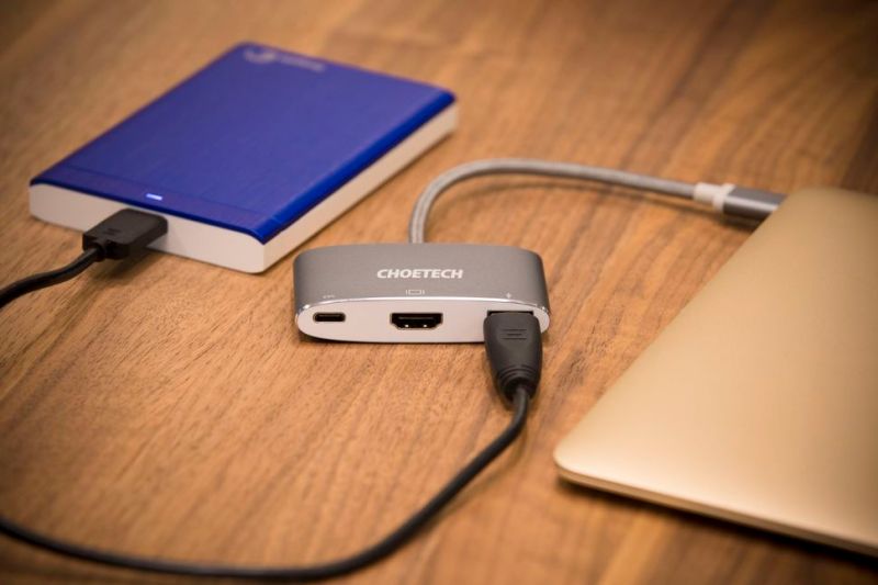 apple_thunderbolt_3_(usb-c)_to_thunderbolt_2_adapter