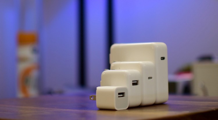 Apple power adapters for iPhone, iPad, Mac