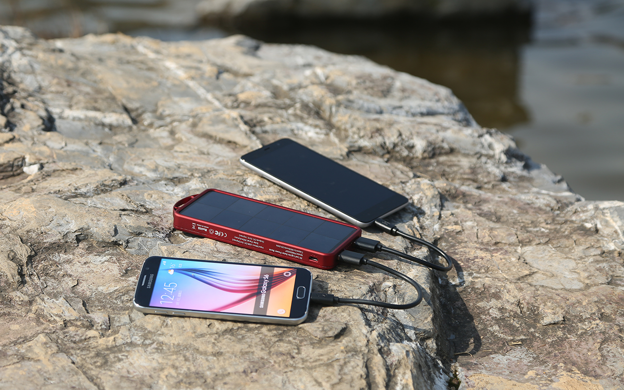 Top 5 best Solar Chargers: EasyAcc Solar Charger