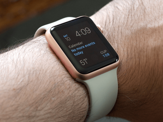 notifications_are_also_available_on_apple_watch_sport