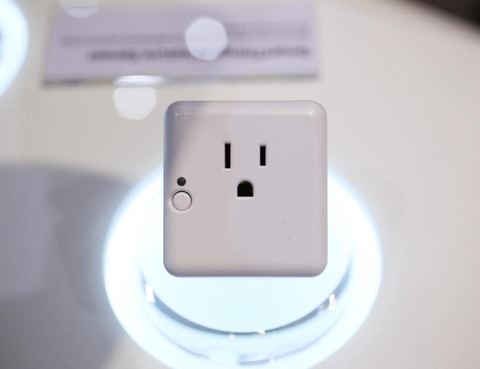 samsung_smartthings_outlet