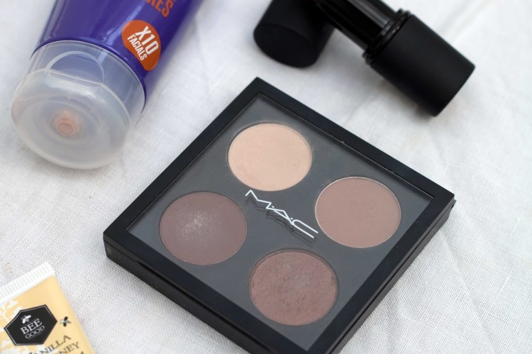 What Is In My Cosmetic Bag