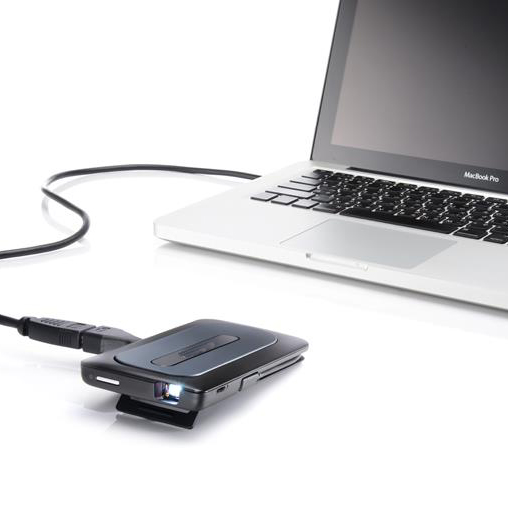 macbook connected with projector