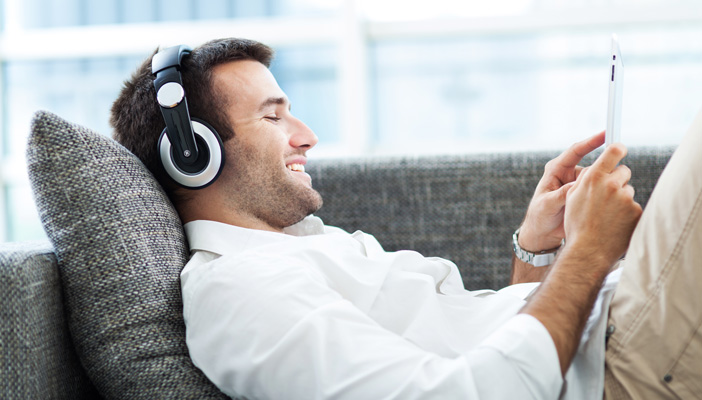 5-Stellar-Wall-Charger-To-Buy-This-Winter-1