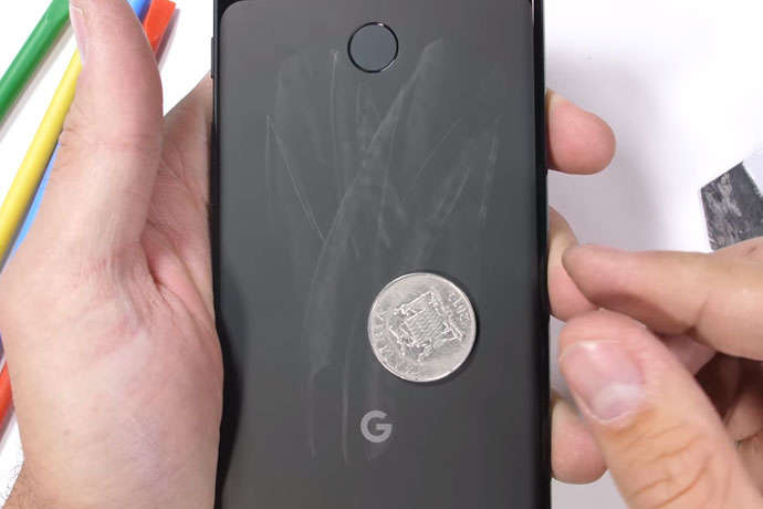 how-to-clean-the-scratches-on-google-pixel-3-3-xls-frosted-glass-back-1