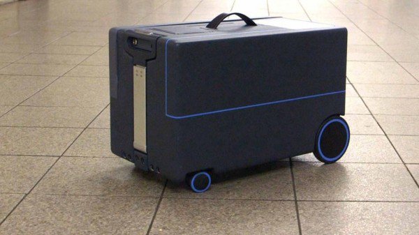NUA smart suitcase
