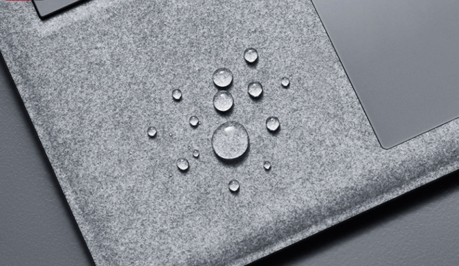 How to Clean the Surface Laptop? 2