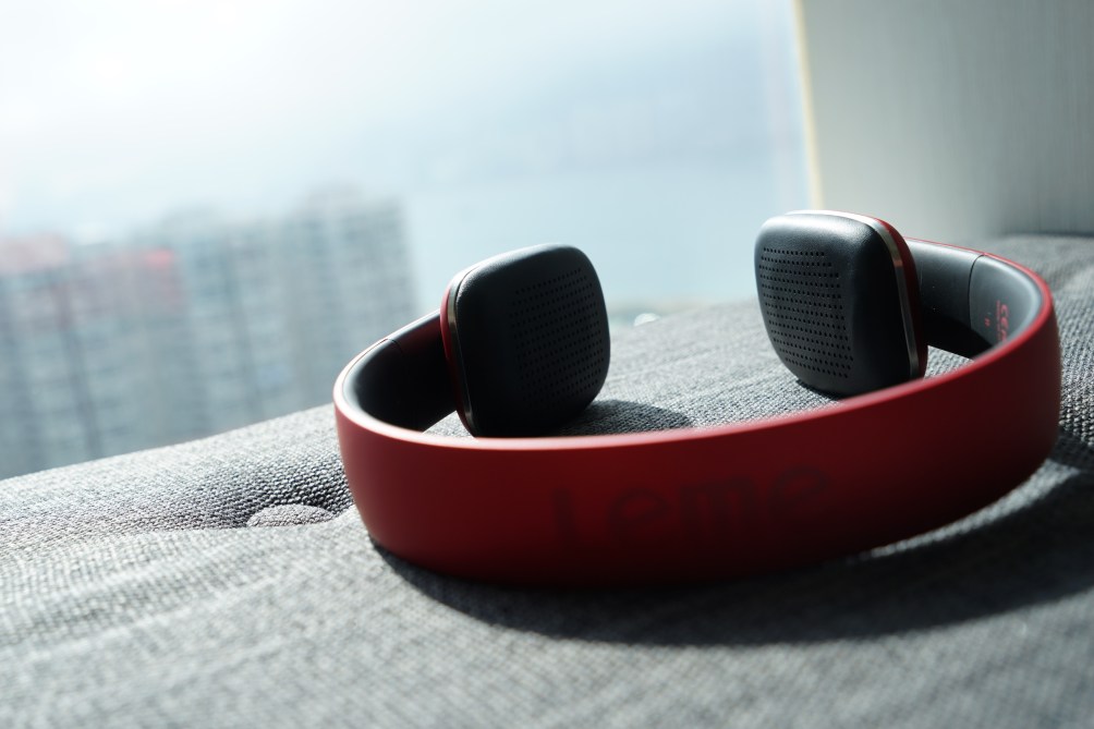 how to pair bluetooth headset