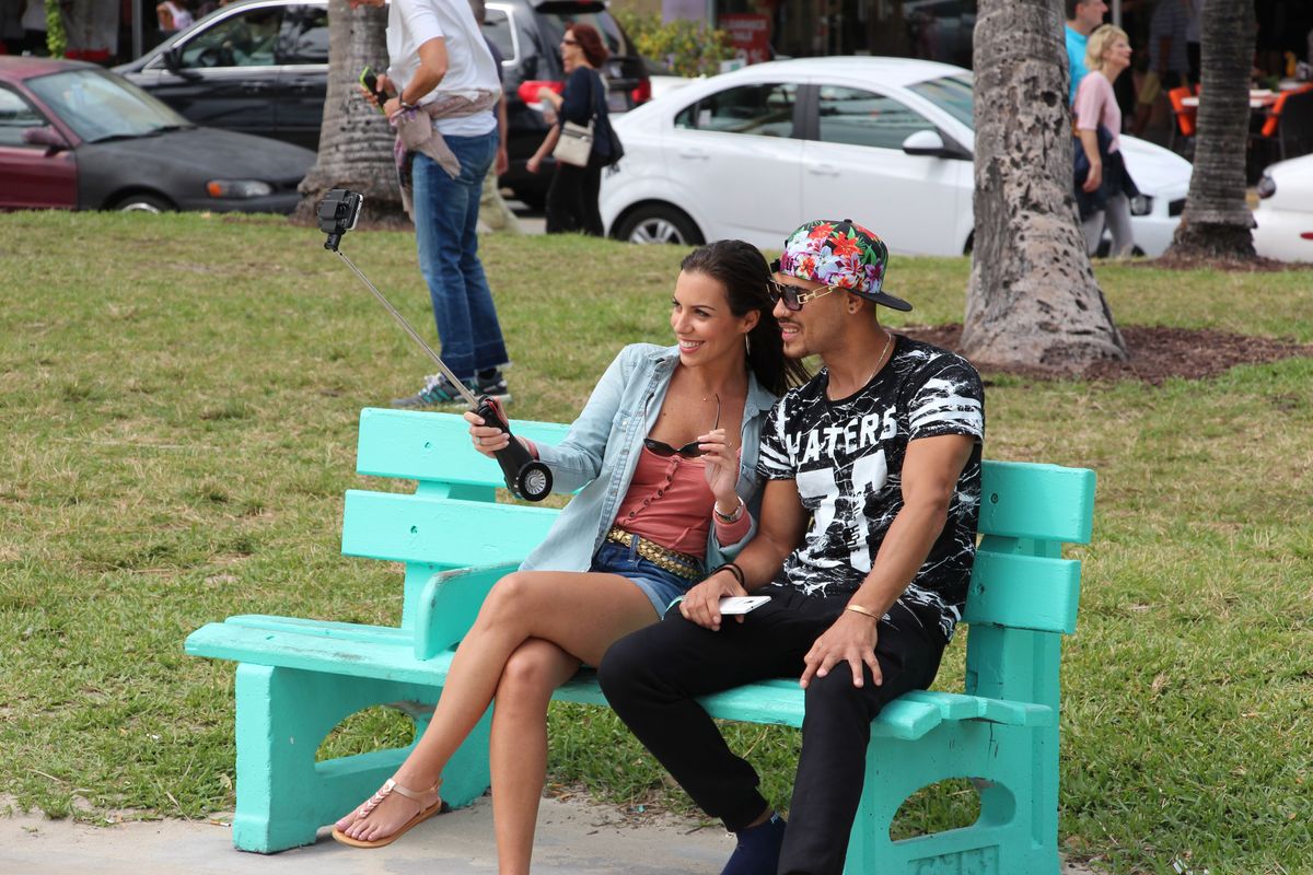 the best selfie stick