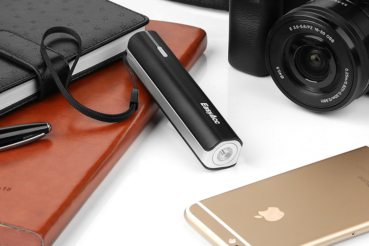 Deals: Extra 15% Discount for EasyAcc 3350 mAh Lipstick Sized Power Bank