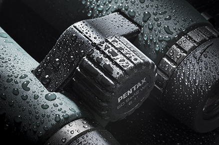 eating_or_drinking_in_front_of_a_computer_is_likely_to_cause_damage_to_the_keyboard