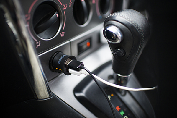 replaceable_charging_cable