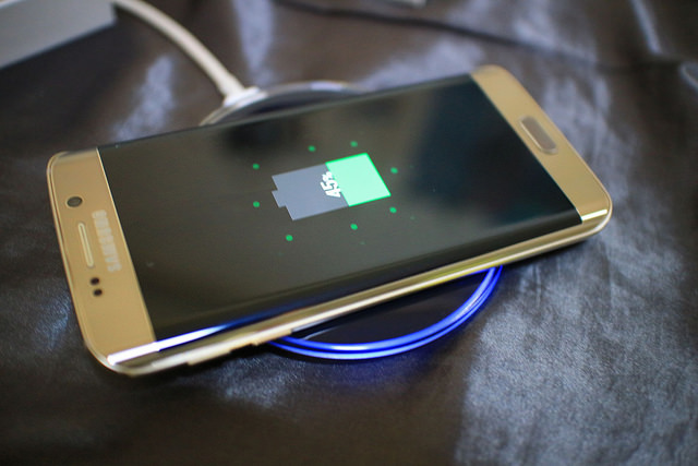 turn off galaxy s6 and charge