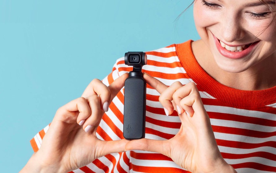 is-dji-osmo-pocket-waterproof-how-to-bring-it-underwater-portable