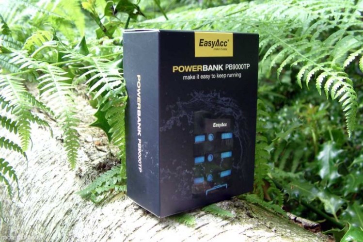 EasyAcc outdoor 9000mAh Power Bank Package