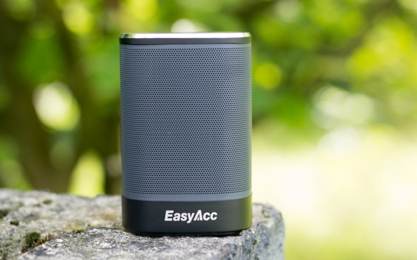 6 Gadgets To Take On Spring Break 2016-Outdoor Portable Bluetooth Speaker