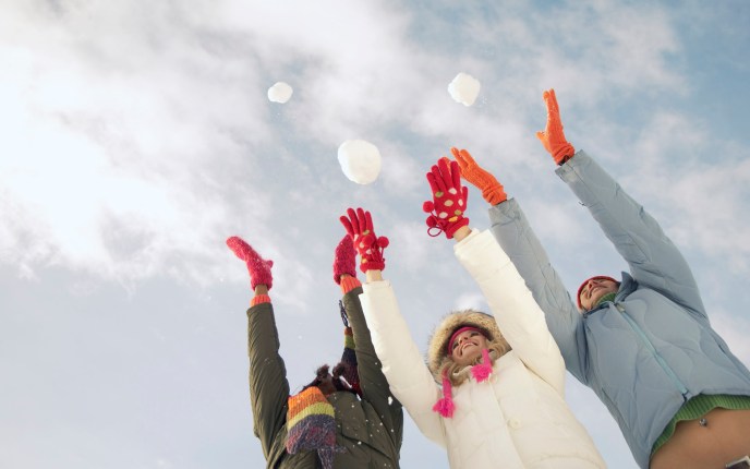 5-stellar-wall-chargers-to-buy-this-winter-7