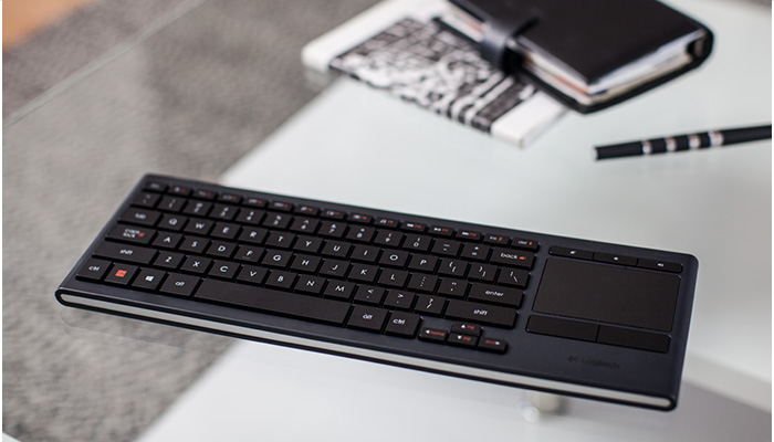 logitech_k830_wireless_keyboard