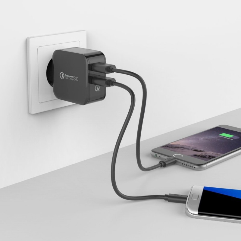 easyacc_30w_2-port_with_qc3.0_wall_charger