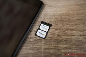 the_phone_can_work_almost_everywhere_in_the_world