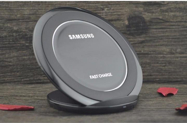 samsung-galaxy-s7-edge-wireless-charger