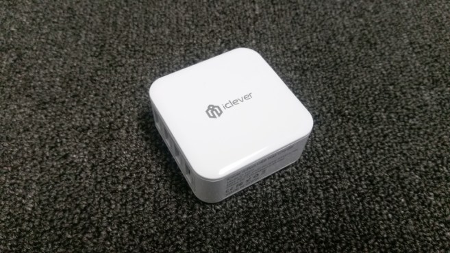 5-stellar-wall-chargers-to-buy-this-winter-6