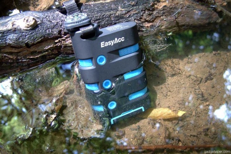 EasyAcc outdoor 9000mAh Power Bank