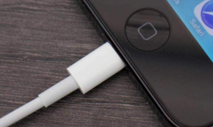 what_should_i_do_if_my_iPhone_says_not_charging