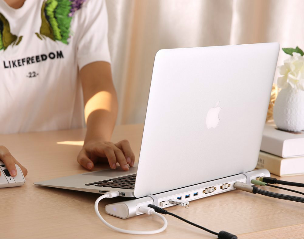 best-docking-station-for-MacBook-Pro-Multiports