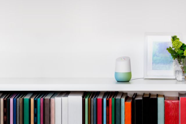 Google Home vs Amazon Echo