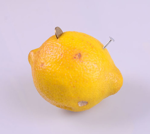 Make a power bank with a lemon